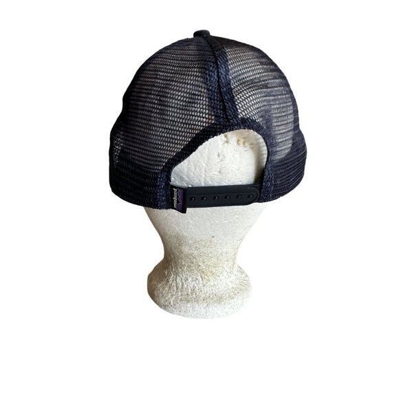 Patagonia Navy Blue Mesh Trucker Hat Adjustable Snapback Logo Cap Unisex - Picture 3 of 6